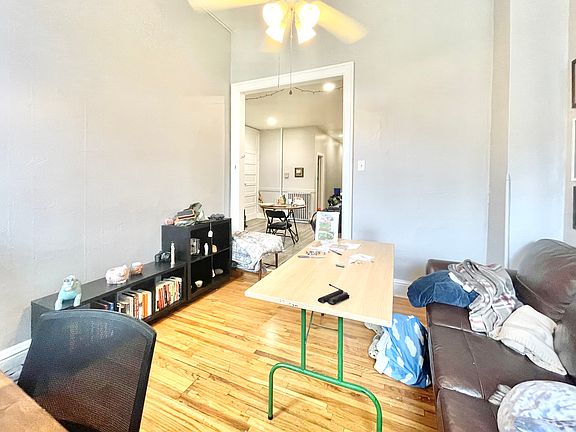 5th image of 1359 W Chicago Ave #A2