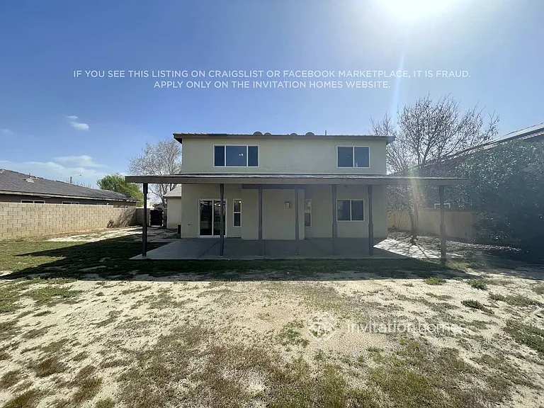 1529 Granville Way — Photo 11