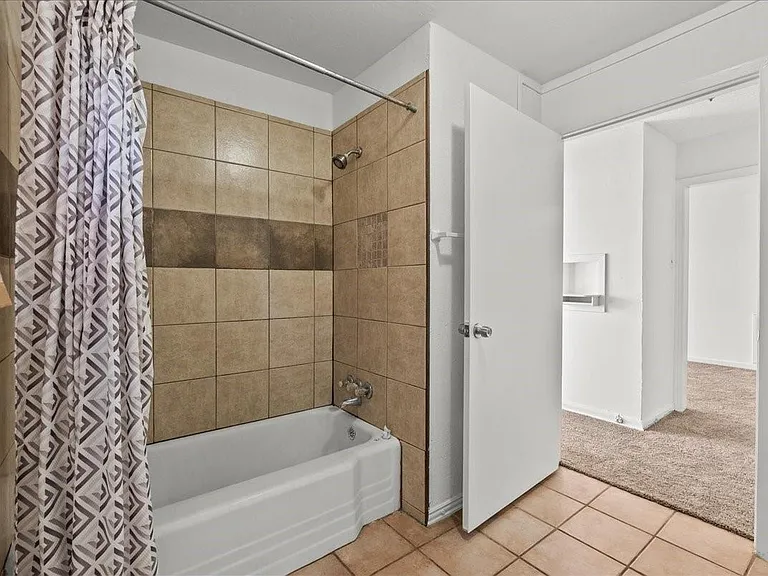 1002 Orange St — Photo 18