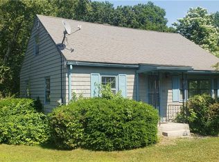 436 Pumpkin Hill Rd, Ledyard, CT 06339