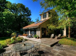 110 Indigo Point Rd, South Kingstown, RI 02879