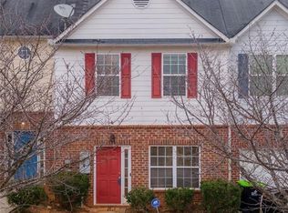 297 Brookview Dr, Riverdale, GA 30274