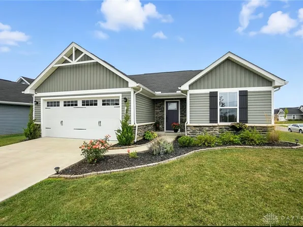 2003 Trillium Way, Tipp City, OH 45371