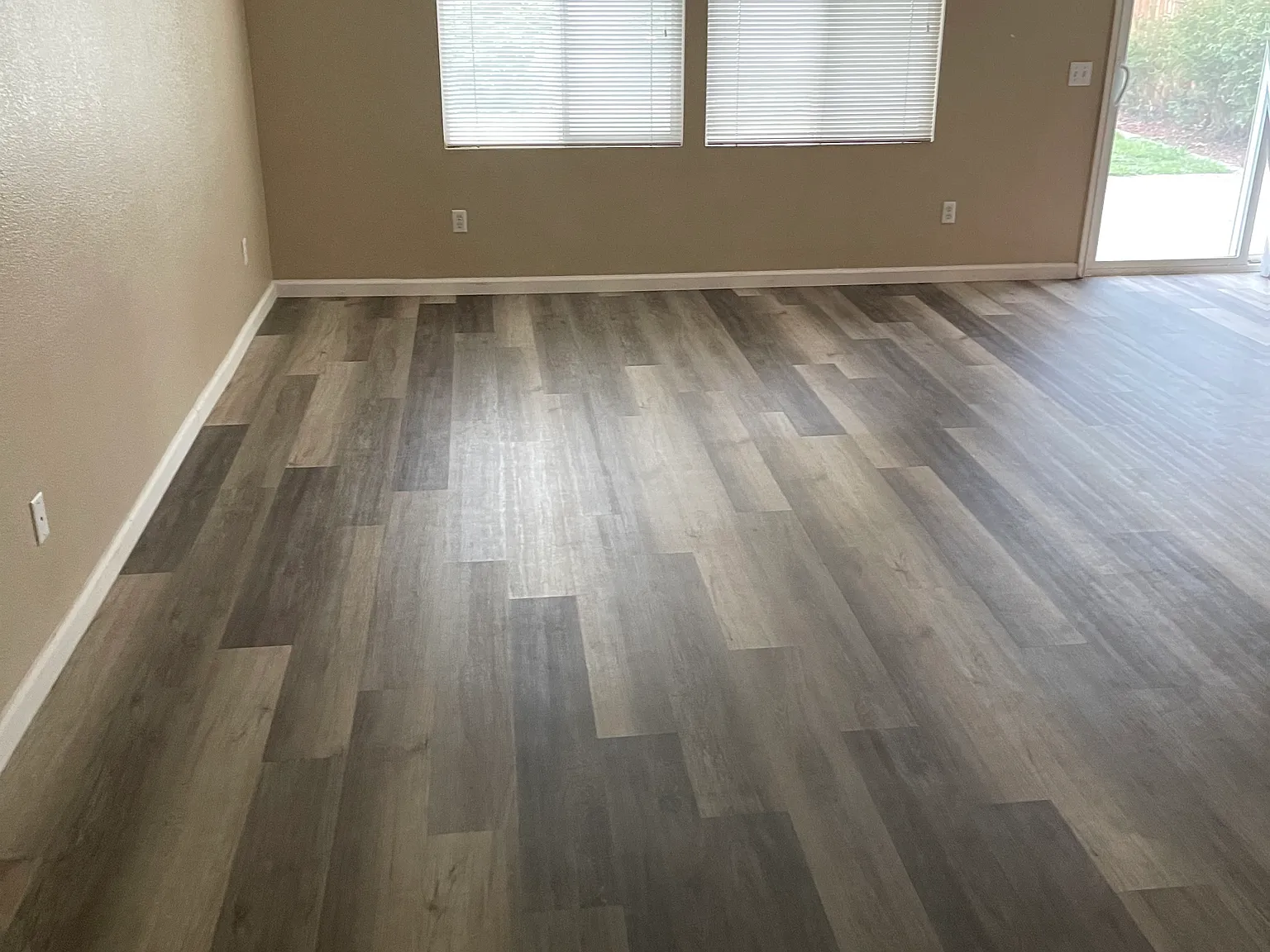 Boulder River Way, Elk Grove — Photo 4