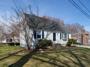 4 Hutchinson Drive, Hampton, NH 03842