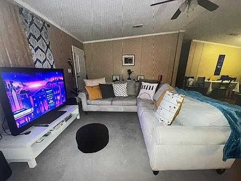 4th image of 9327 Sunset Dr #64