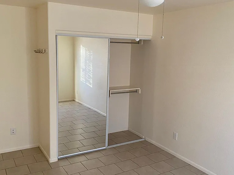 354 W Hollamon St #D — Photo 19