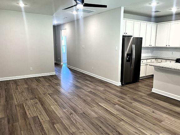 5th image of 6210 Wedgewood Hills Dr