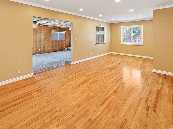 4th image of 10820 La Serna Dr