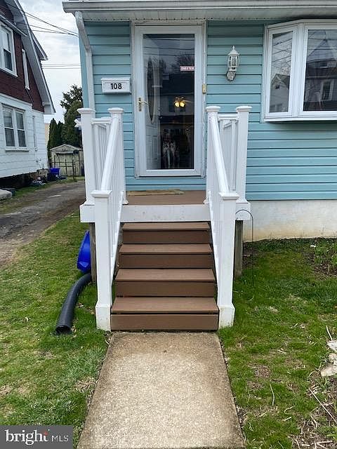 1st image of 108 W Broadway Ave