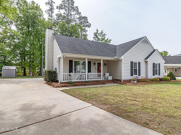 2nd image of 3417 Eaglechase Drive NW