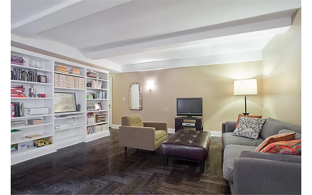 Sold by Douglas Elliman | media 18