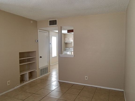 4th image of 326 W Byrd Blvd #3