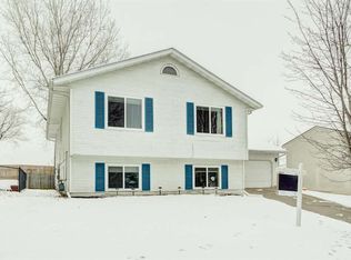 2841 Warner St, Madison, WI 53713