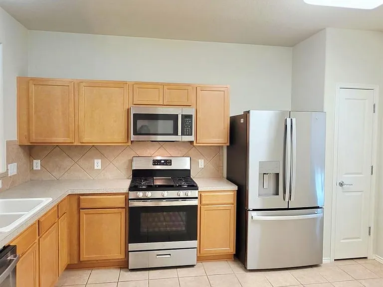 23611 Wildwood Green Way — Photo 10