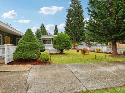 (Undisclosed Address), Seattle, WA, 98133