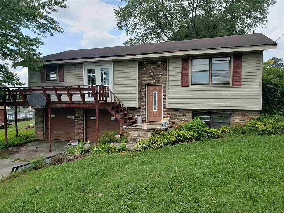 1st image of 898 Burnett St