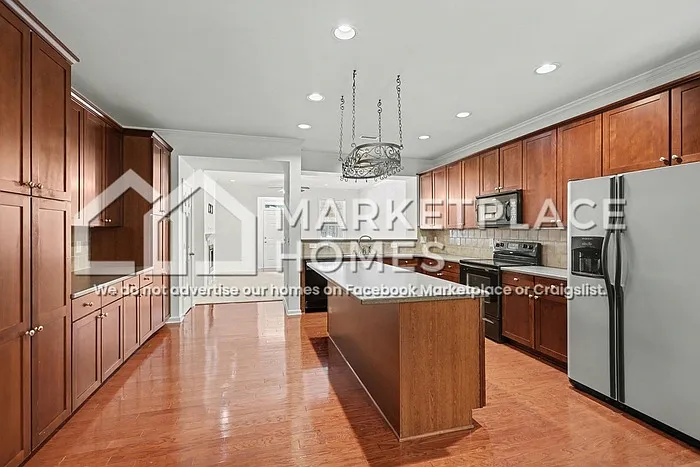 3013 Freeport Dr — Photo 8
