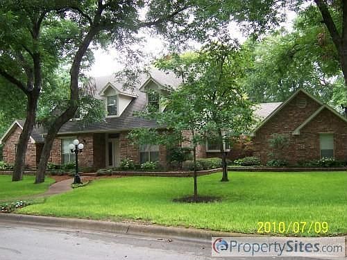 1st image of 1113 Shady River Ct S