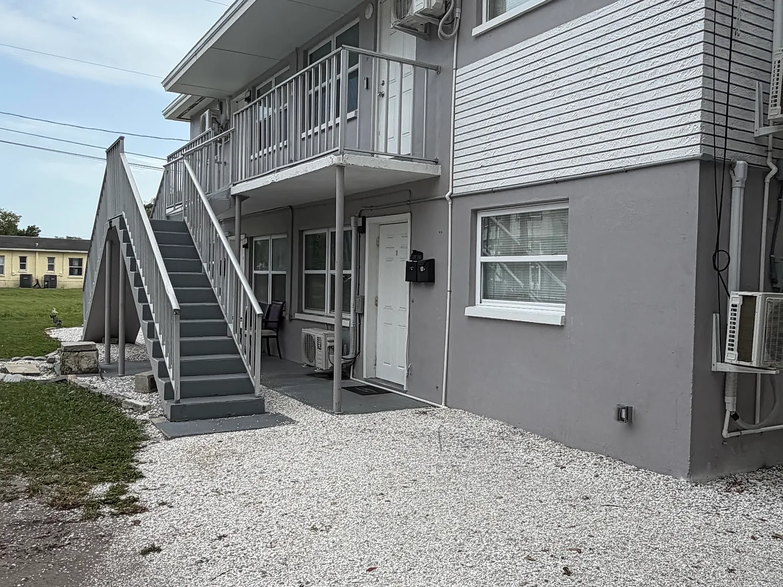 2 bed, 600 sqft, $1,500 — Photo 2
