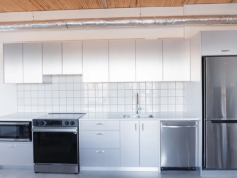 606 Confluence Way SE — Photo 15