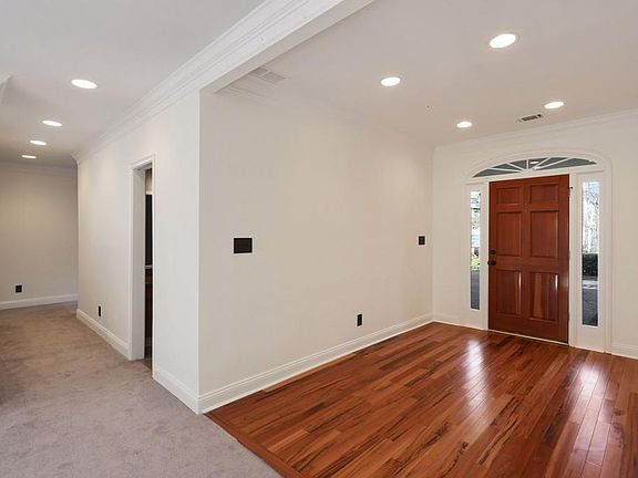 2nd image of 616 Trailwood Ln