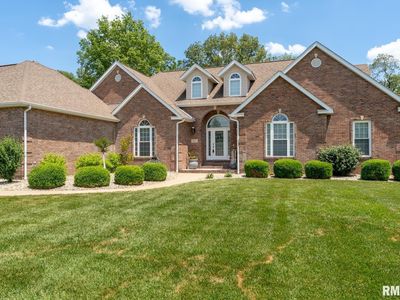 1701 Oakshire Rd, Marion, IL, 62959
