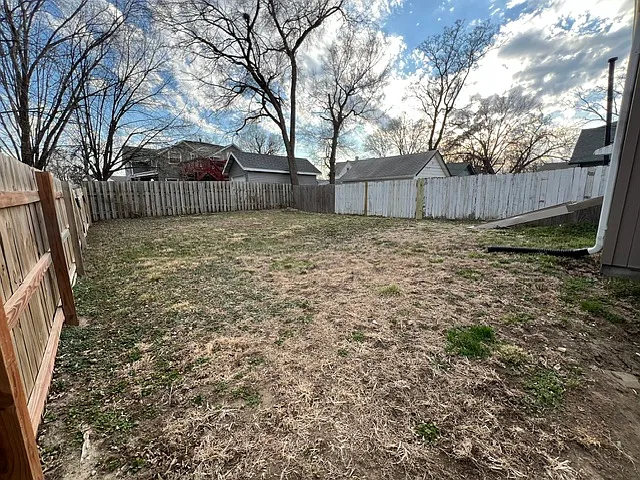 739 Mill St — Photo 5