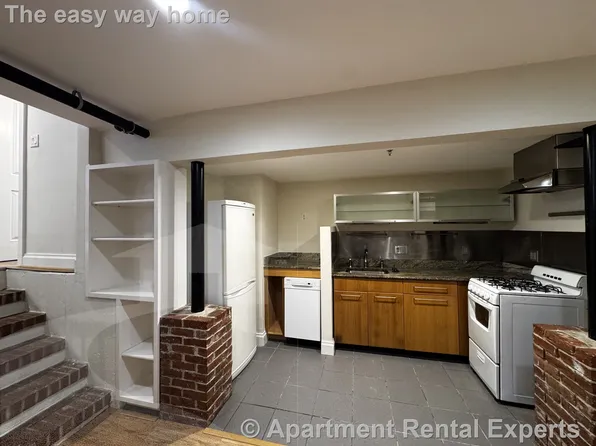 1110 Massachusetts Ave, Cambridge, MA