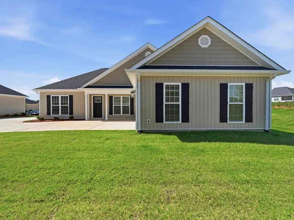 1801 Quail Ridge Ln, Perry, GA 31069