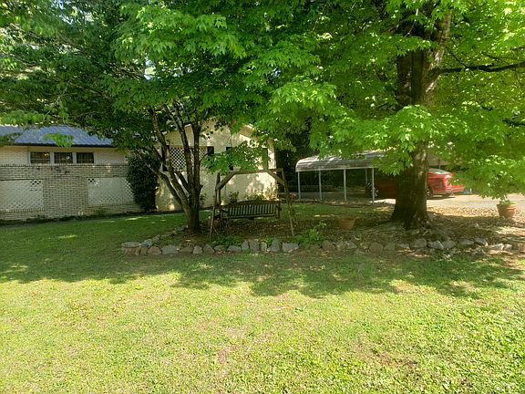 2nd image of 509 8th Ave NE