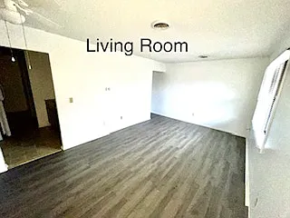 1125 N Jackson St — Photo 8