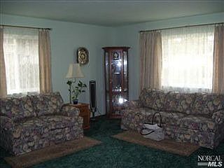 2nd image of 1637 San Carlos St