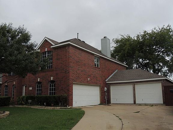 2nd image of 560 Salisbury Dr