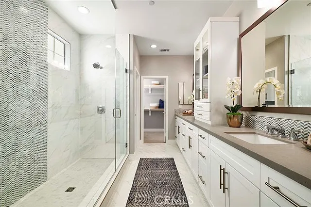 939 Spadra Ave — Photo 7