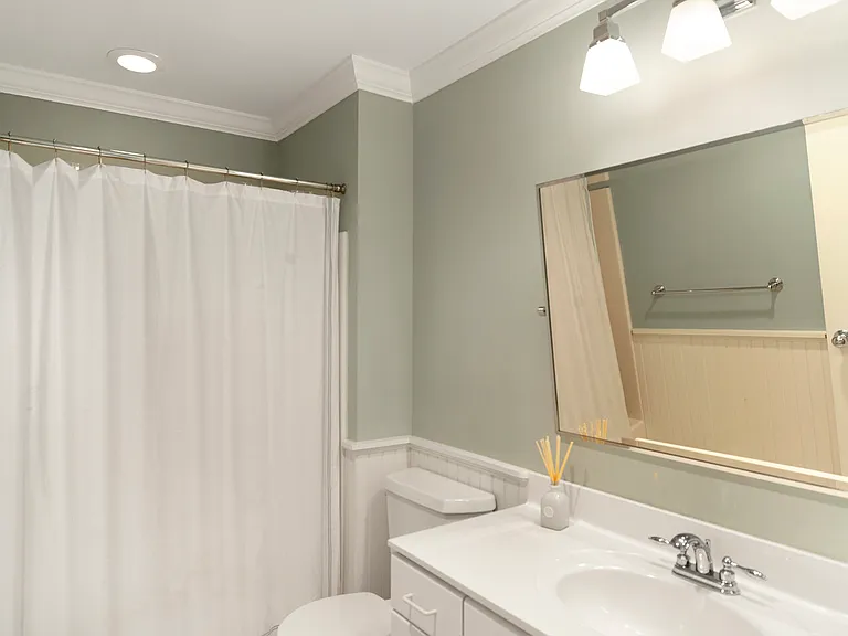 260 Dune Rd #75E — Photo 12