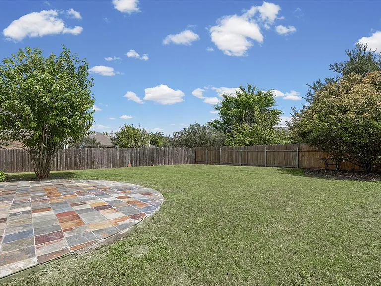20521 Farm Pond Ln — Photo 24