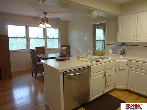 5th image of 12017 Douglas Cir