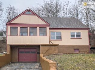 2011 E 48th St, Kansas City, MO 64130