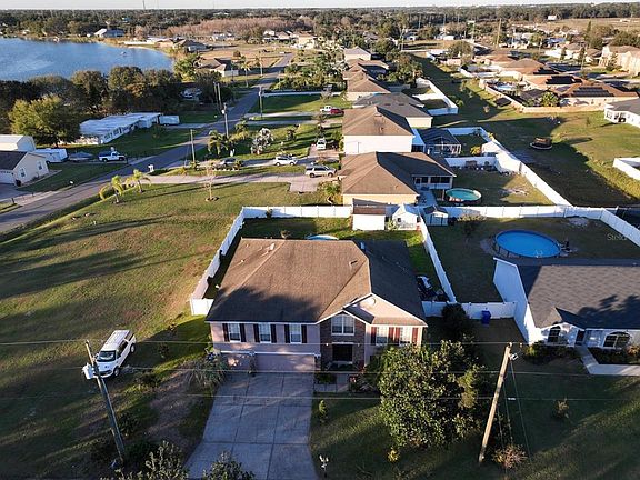 5th image of 959 Thomas Rd