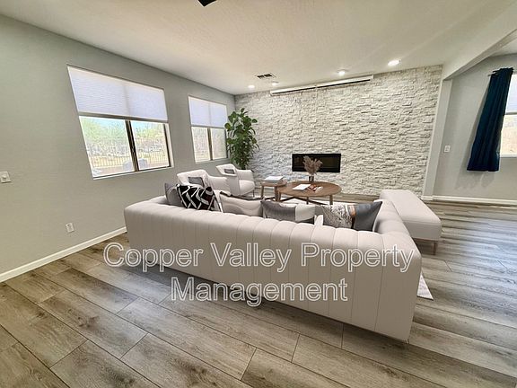 5th image of 7461 W Honeysuckle Dr