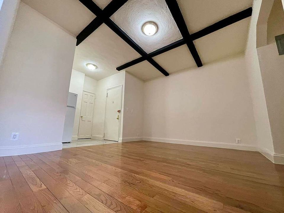 1st image of 319 W 13th St APT 4A
