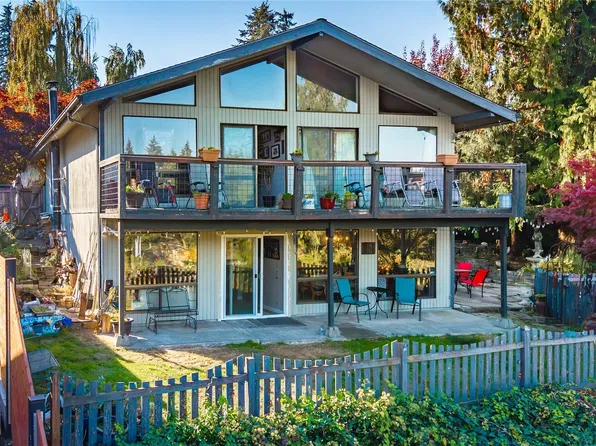 3609 Lakerige Drive E, Lake Tapps, WA 98391