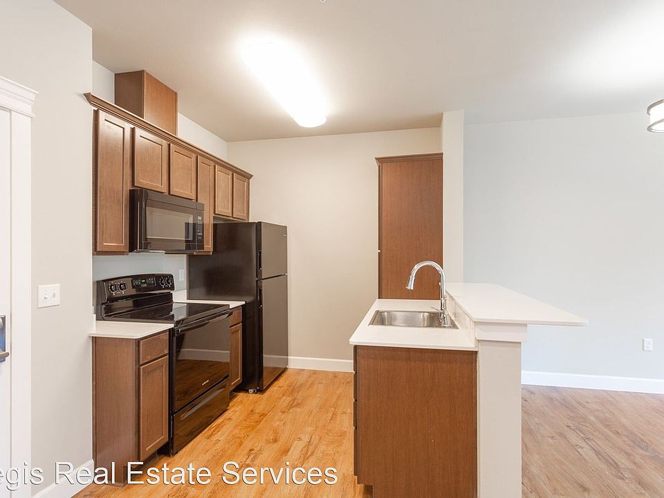 1st image of 6979 Birdseye Ave NE #201