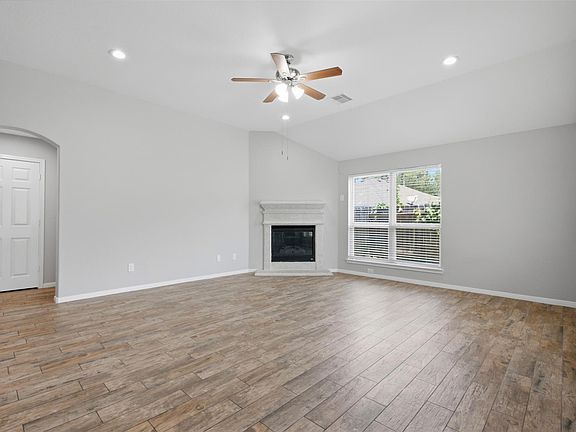 5th image of 20818 Falcon Hill St