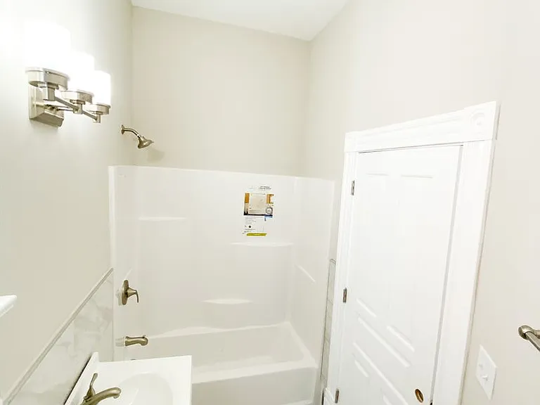 3534 Nebraska Ave #A — Photo 5