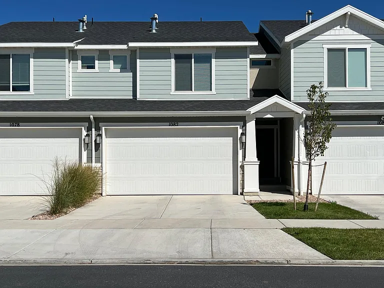 1082 E Pilot St — Photo 2
