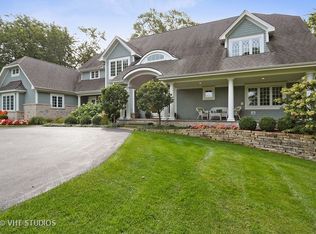 1205 W Winchester Rd, Libertyville, IL 60048