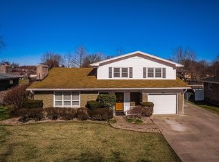 305 Harpers Ferry Rd, Louisville, KY 40214