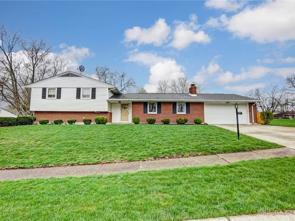 6949 Michelle Pl, Englewood, OH 45322